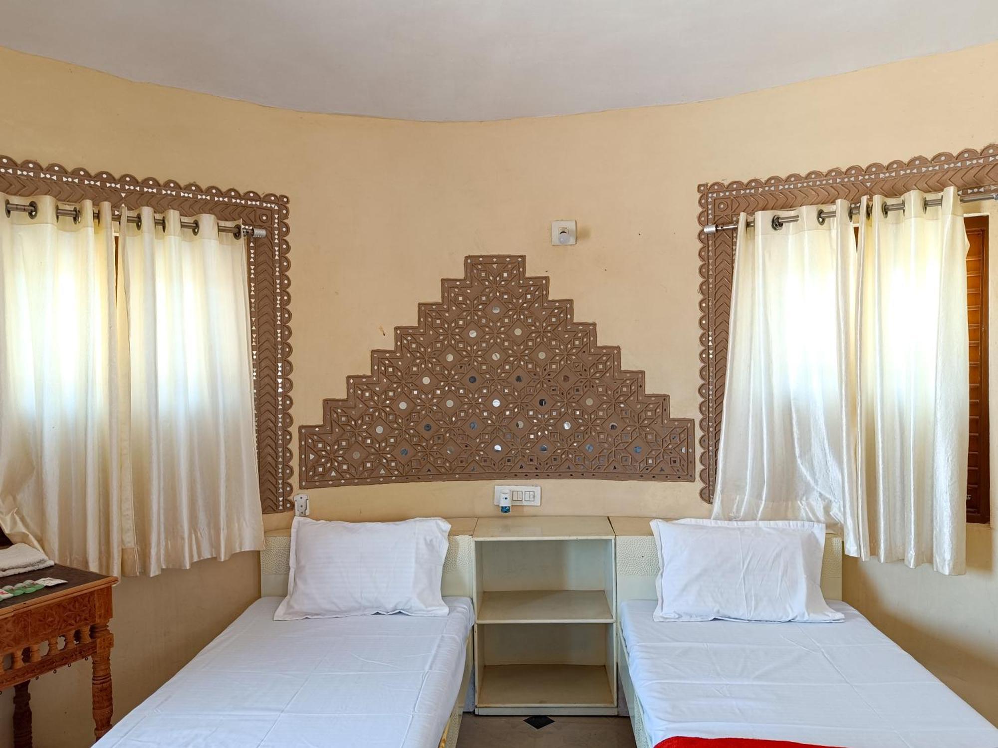 Dholavira Tourism Resort Eksteriør billede