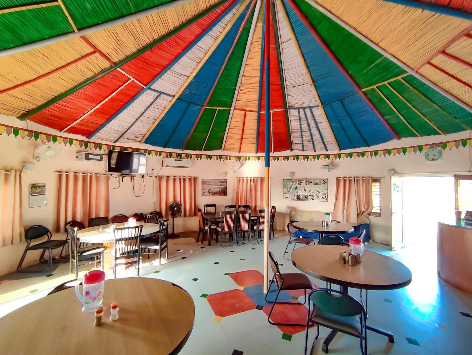 Dholavira Tourism Resort Eksteriør billede