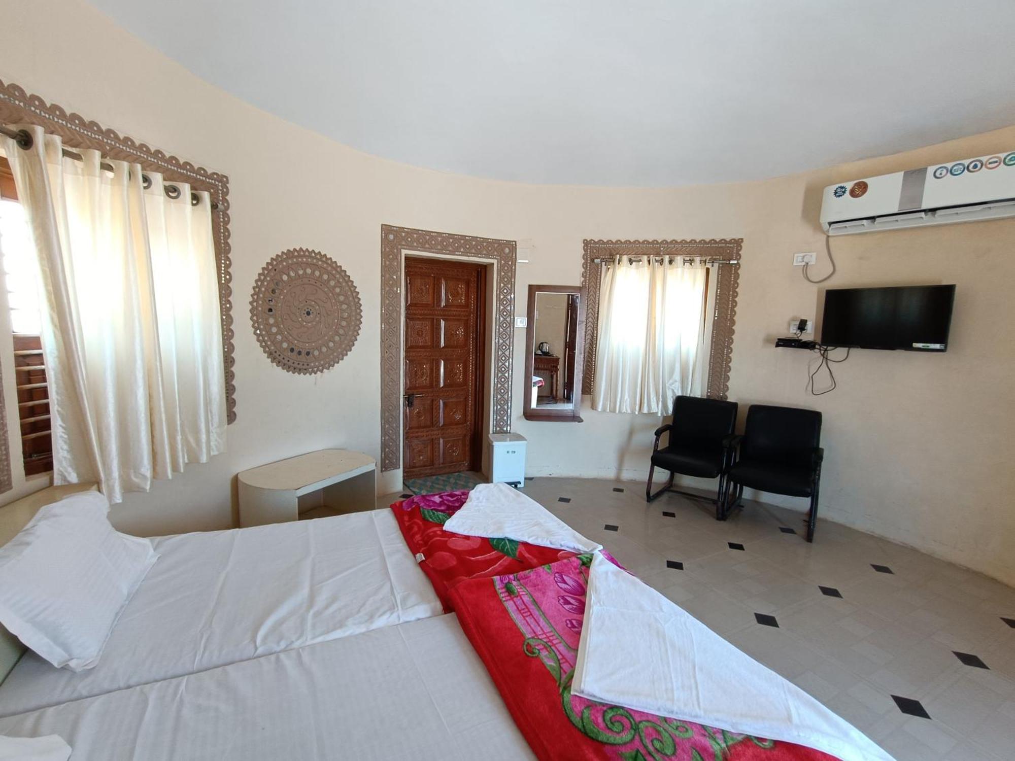 Dholavira Tourism Resort Eksteriør billede